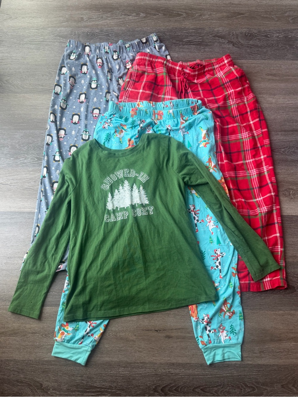 Women’s Bundle Pajamas 4 piece Set - Green, Red, Gray, Aqua small and XS